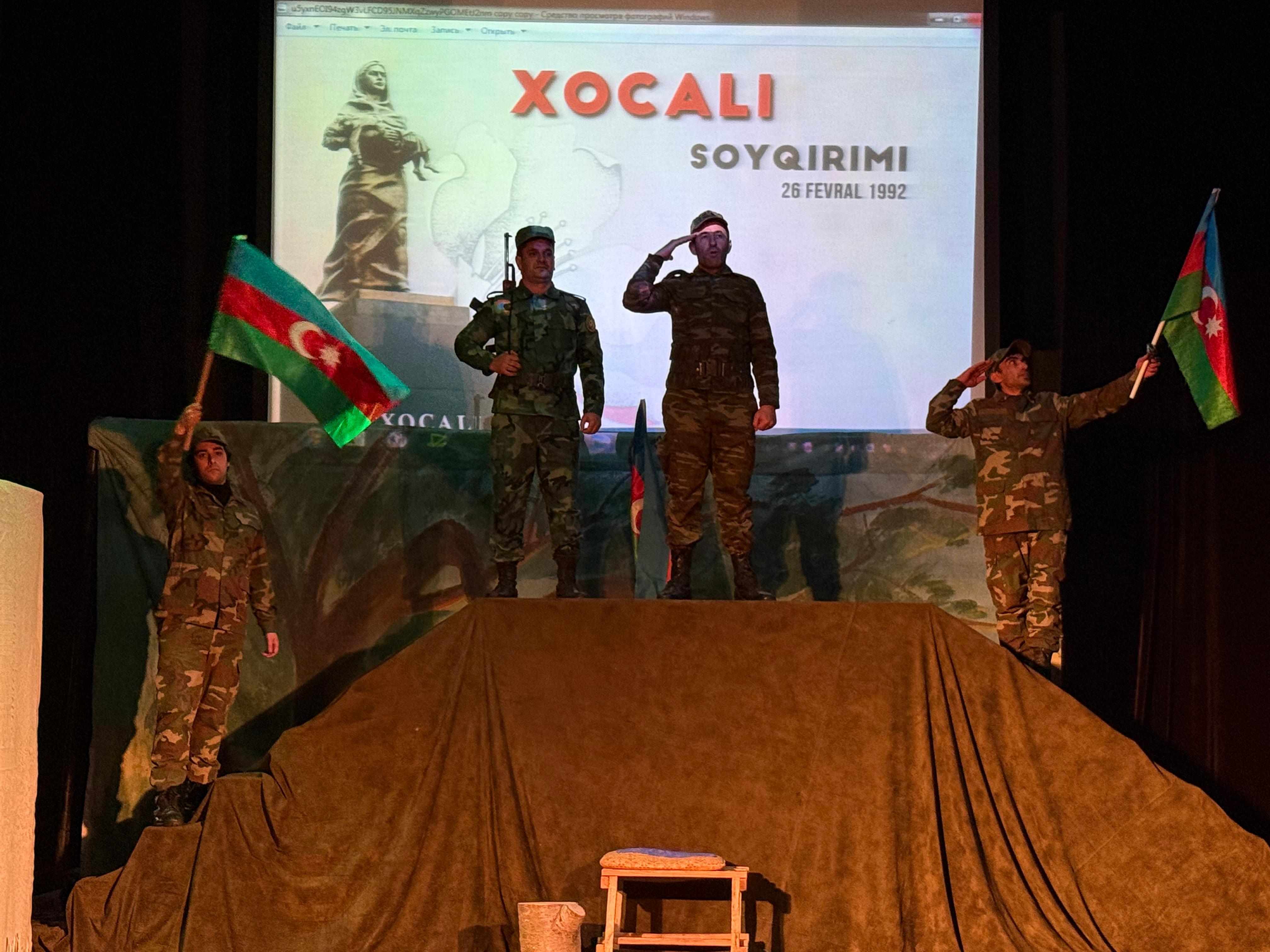 Füzuli teatrında Xocalı soyqırımı qurbanlarının xatirəsi anılıb